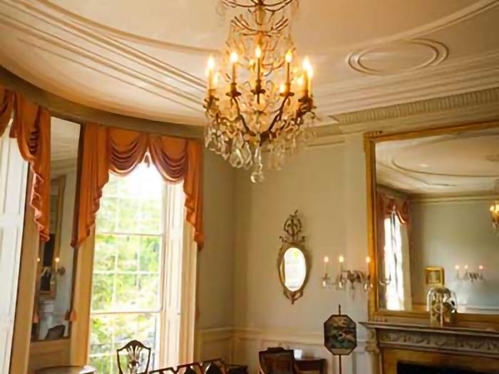 chandelier in sitting room
